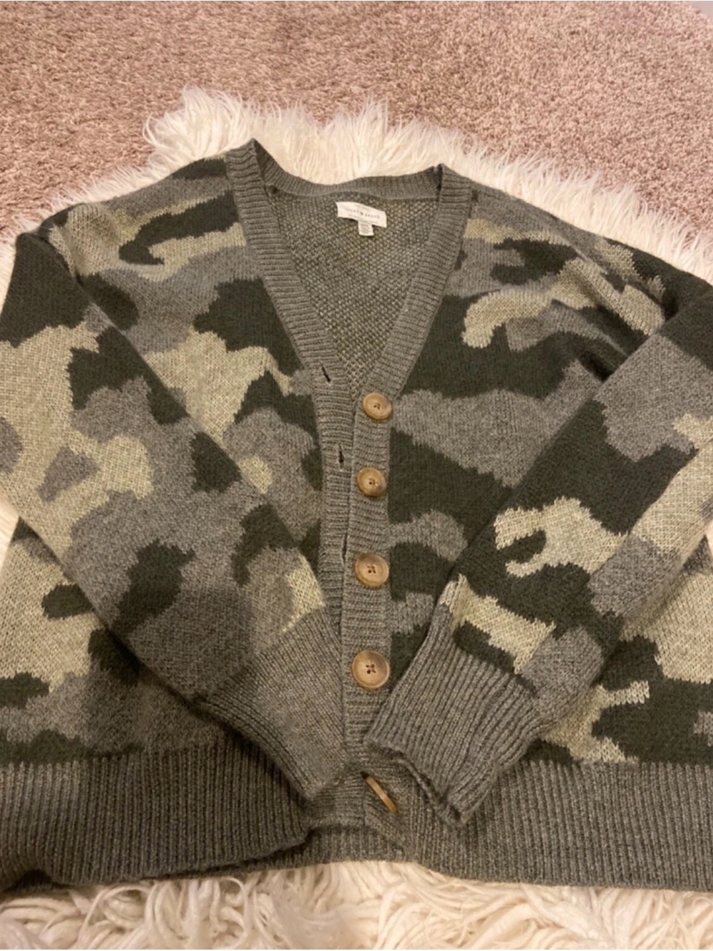 Lucky Brand women’s medium Camouflage Knit Cardigan - Green & Gray camo